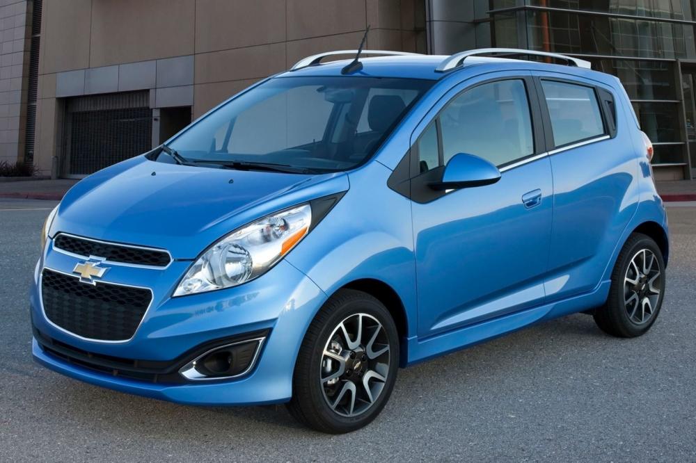 Chevrolet Spark có giá từ 349 triệu Chevrolet Spark có giá từ 349 triệu.