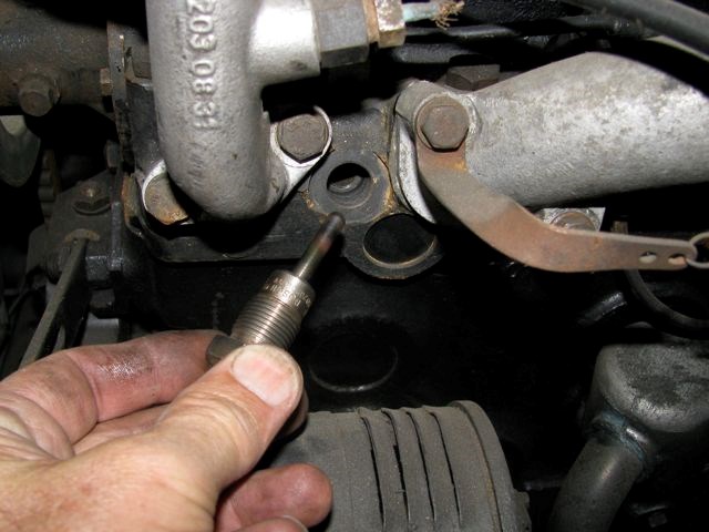 Bugi sấy trên động cơ Diesel và những điều cần biết3 Bugi sấy trên động cơ Diesel và những điều cần biết 3