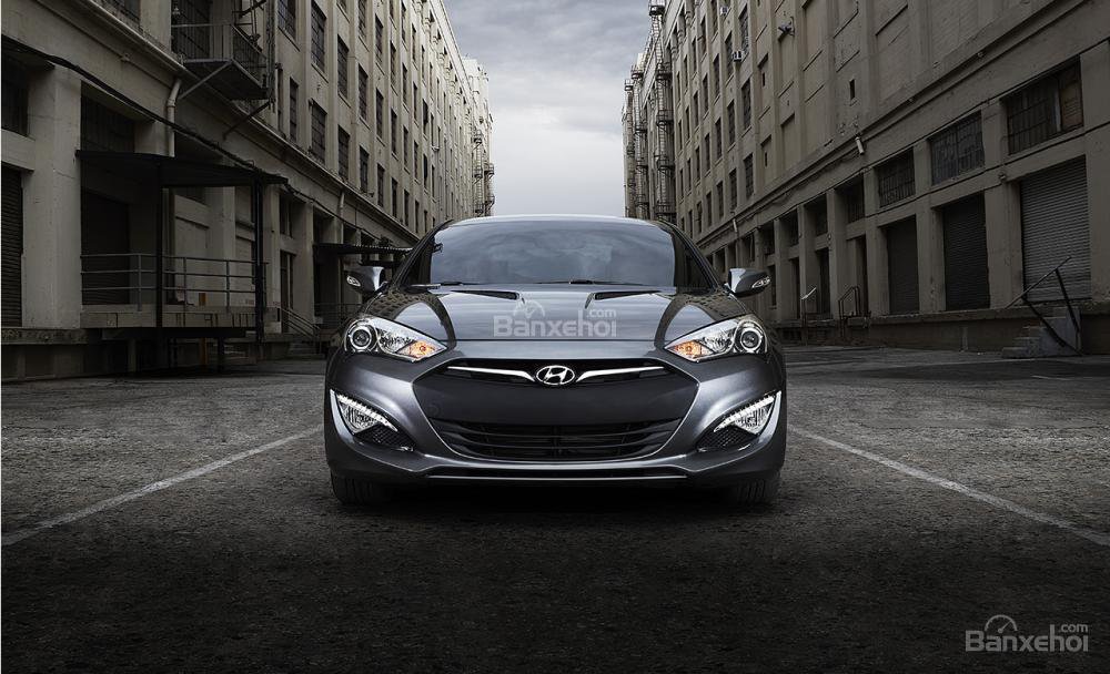 Đánh giá xe Hyundai Genesis Coupe 2016 phần đầu 1