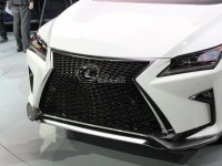 Đánh giá lưới tản nhiệt xe Lexus RX 2016