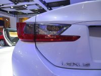 hình ảnh chi tiết về mẫu Lexus RC Turbo tại triển lãm ô tô Việt Nam 2016 - Vietnam Motor Show 2016 a6.