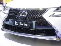 hình ảnh chi tiết về mẫu Lexus RC Turbo tại triển lãm ô tô Việt Nam 2016 - Vietnam Motor Show 2016 a.