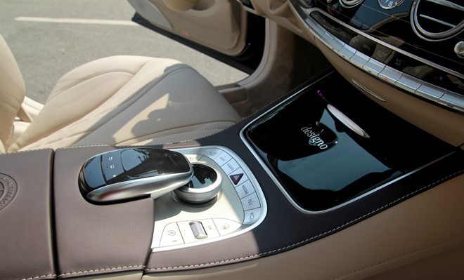 Cụm điều khiển trung tâm của Mercedes S65 AMG Cụm điều khiển trung tâm của Mercedes S65 AMG.