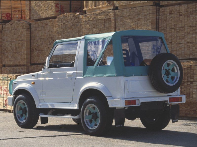 Điểm danh những mẫu SUV chạy hệ dẫn động AWD tốt nhất 9
