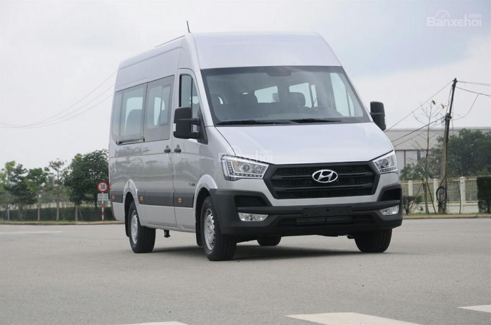 Thuê xe du lịch đường dài tại TPHCM rất tiết kiệm chi phí và mang lại nhiều lợi ích cho người tiêu dùng