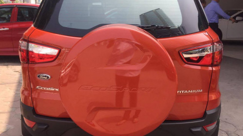 Kết quả hình ảnh cho xe ford ecosport màu cam