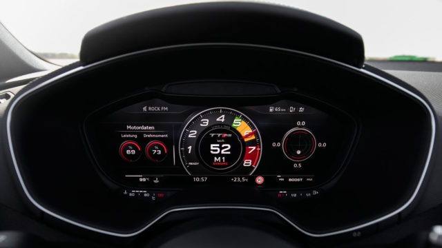 Đánh giá xe Audi TT 2017: Đồng hồ lái Đánh giá xe Audi TT 2017: Đồng hồ lái.