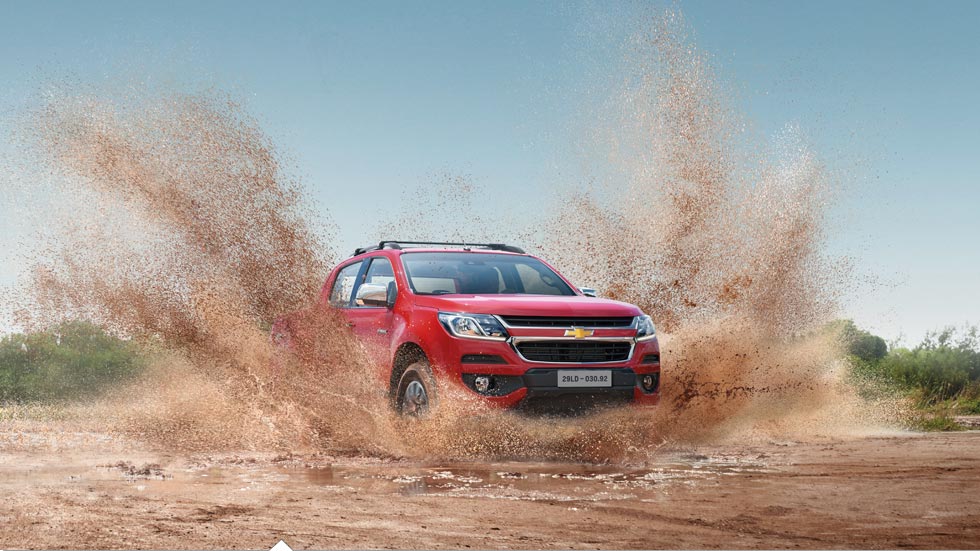 Đánh giá xe Chevrolet Colorado 2017: Ngoại hình trẻ trung, nội thất tiện nghi, vận hành linh hoạt 1