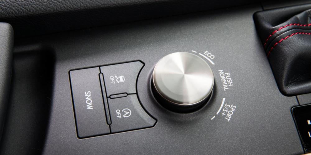 Đánh giá xe Lexus IS 2016 về khả năng tiết kiệm nhiên liệu Đánh giá xe Lexus IS 2016 về khả năng tiết kiệm nhiên liệu.