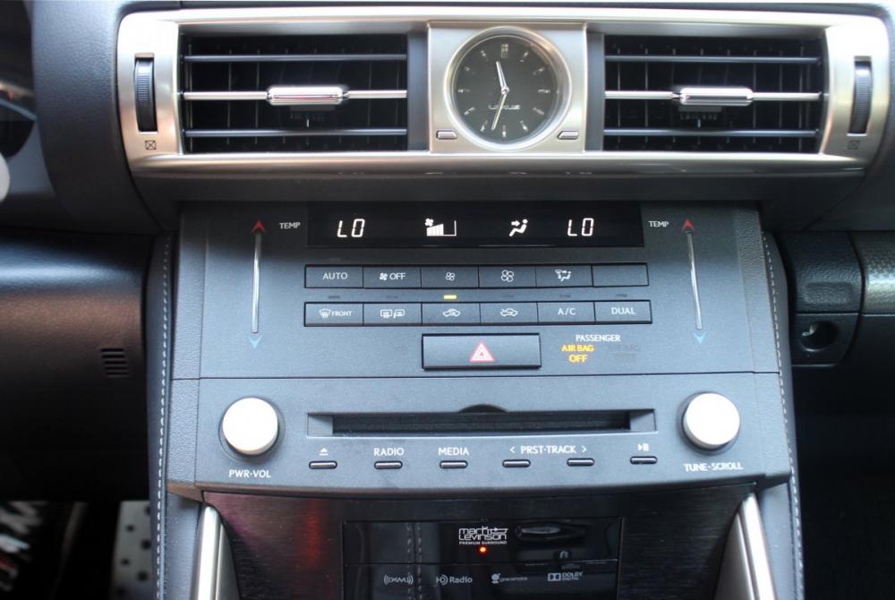 Đánh giá xe Lexus IS 2016 về hệ thống thông tin giải trí 3 Đánh giá xe Lexus IS 2016 về hệ thống thông tin giải trí a3