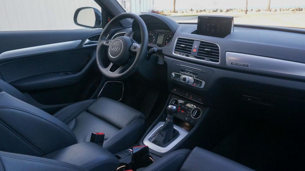 Đánh giá xe Audi Q3 2016: Nội thất Đánh giá xe Audi Q3 2016: Nội thất .
