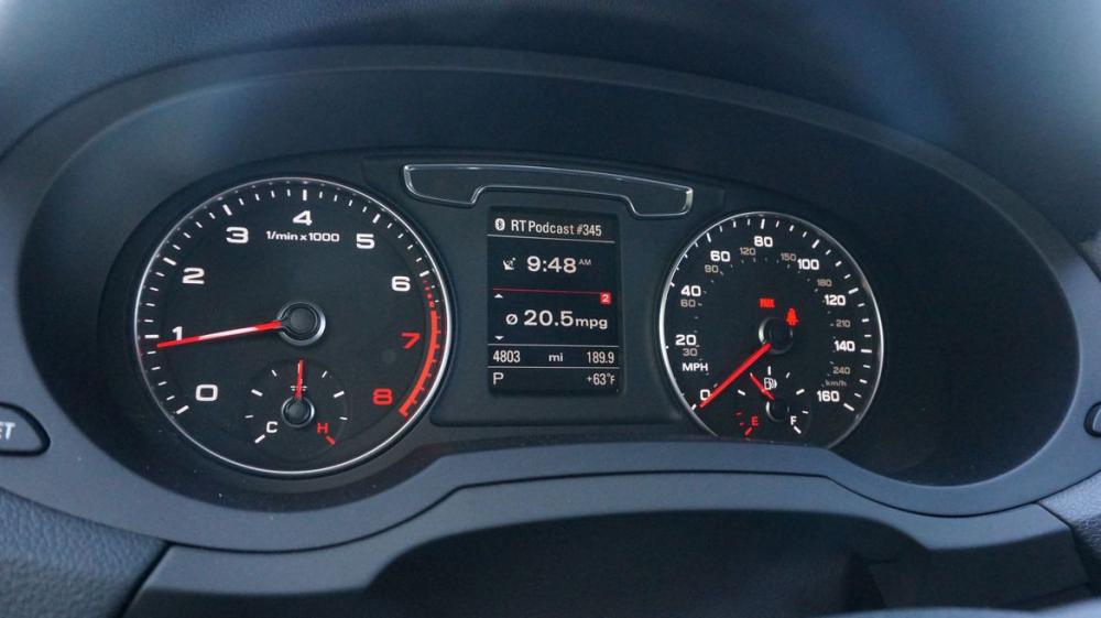 Đánh giá xe Audi Q3 2016: Cụm đồng hồ Đánh giá xe Audi Q3 2016: Cụm đồng hồ.