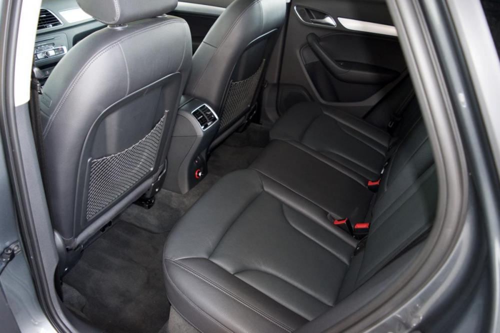 Đánh giá xe Audi Q3 2016: Ghế ngồi Đánh giá xe Audi Q3 2016: Ghế ngồi.