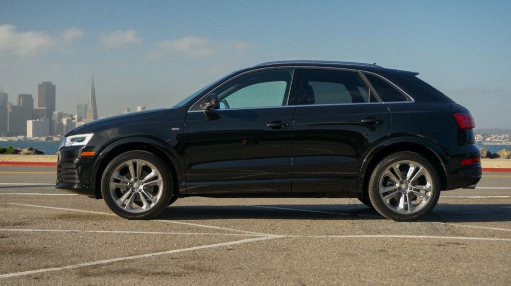 Đánh giá xe Audi Q3 2016: Thân xe Đánh giá xe Audi Q3 2016: Thân xe.