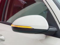 Đánh giá xe Kia Optima 2017: Gương chiếu hậu tích hợp LED.