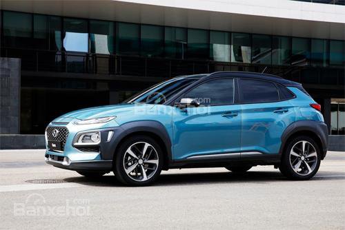 Đánh giá xe Hyundai Kona 2018: Thân xe mang đậm thiết kế của một chiếc SUV.