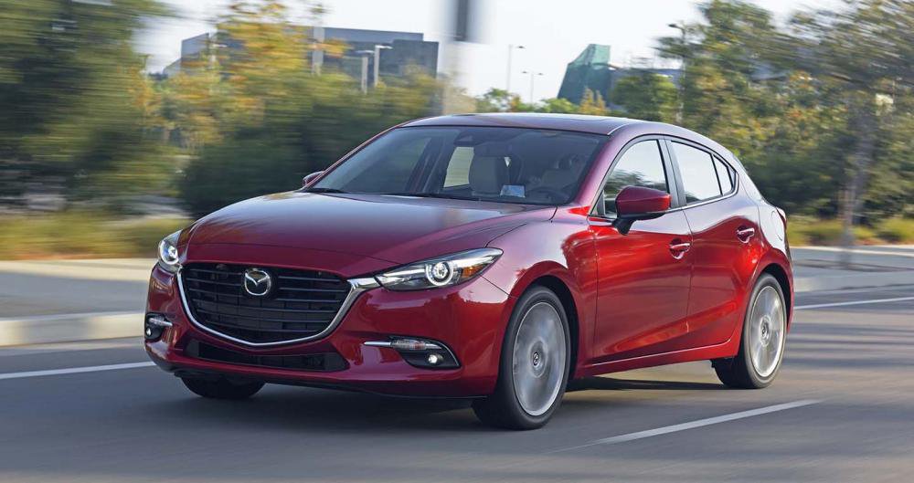 Đánh giá xe Mazda 3 2018: Hoàn hảo hơn với nhiều công nghệ an toàn.