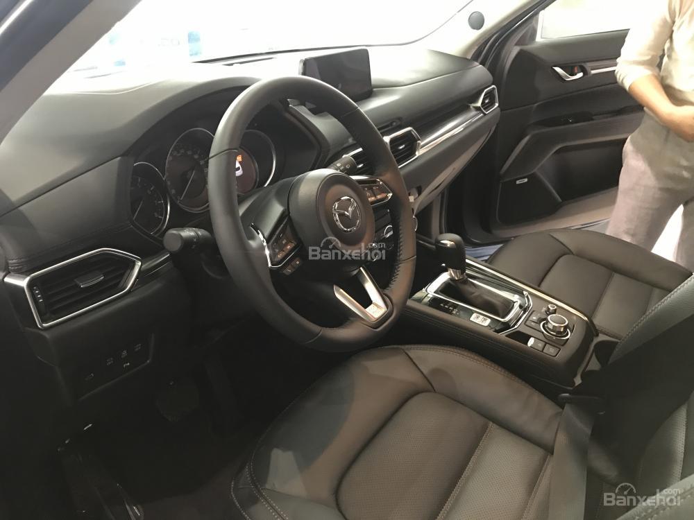 Mazda Giải Phóng bán xe Mazda CX-5 đời 2018 giao xe ngay, ưu đãi về giá xin liên hệ 0981118259 - 0914252882-3 Mazda Giải Phóng bán xe Mazda CX-5 đời 2018 giao xe ngay, ưu đãi về giá xin liên hệ 0981118259 - 0914252882-3