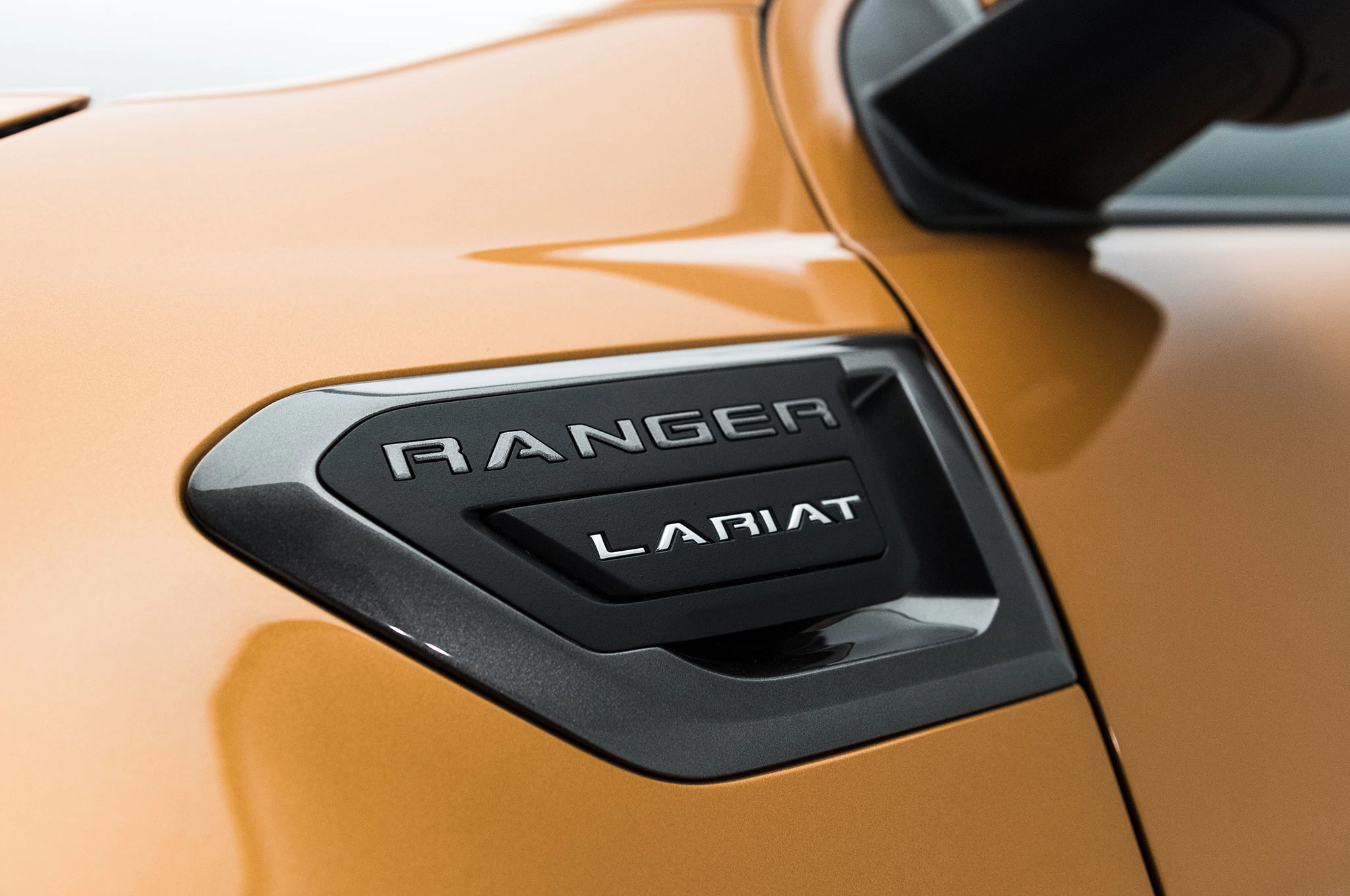Đánh giá xe Ford Ranger 2019-2020 thế hệ mới nhất 7 Đánh giá xe Ford Ranger 2019-2020 thế hệ mới nhất a7