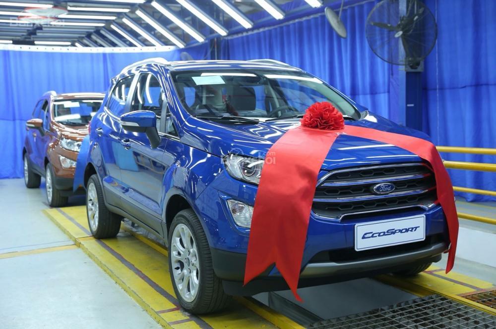 Ford Ecosport 2018 giao ngay, đủ màu, giảm cực mạnh, hỗ trợ 85% 6 năm. LH: 0979572297-0 Ford Ecosport 2018 giao ngay, đủ màu, giảm cực mạnh, hỗ trợ 85% 6 năm. LH: 0979572297-0