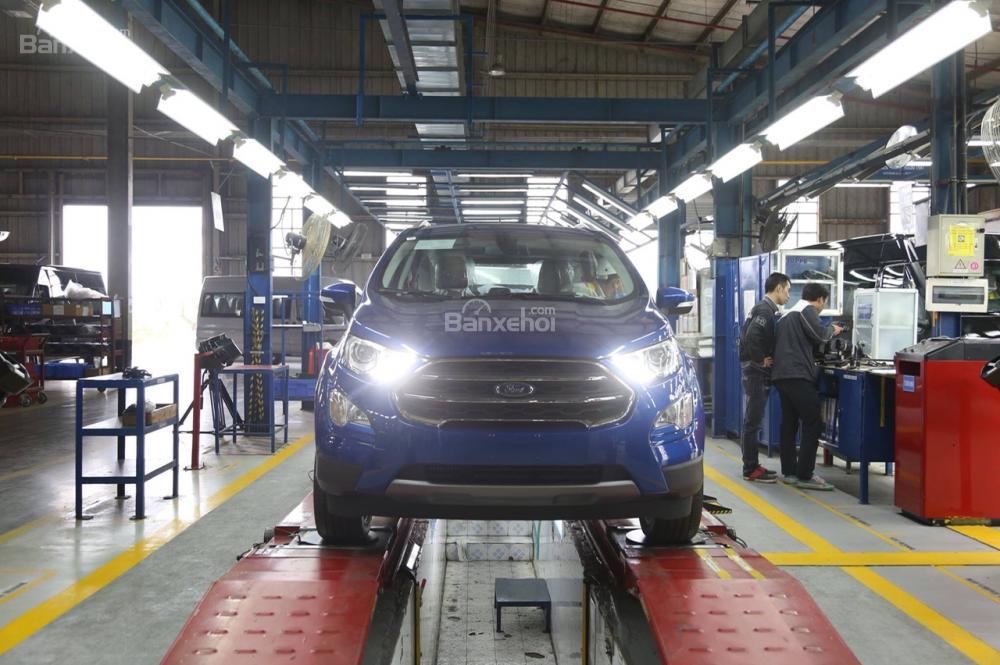 Ford Ecosport 2018 giao ngay, đủ màu, giảm cực mạnh, hỗ trợ 85% 6 năm. LH: 0979572297-1 Ford Ecosport 2018 giao ngay, đủ màu, giảm cực mạnh, hỗ trợ 85% 6 năm. LH: 0979572297-1