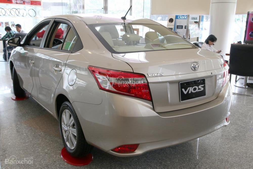 Bán Toyota Vios 2018 Số Sàn- Tặng DVD+ Camera Lùi/ Bảo Hiểm Thân Vỏ 1 Năm-Chỉ 130tr Có Xe-TG Lãi Suất Từ 3.9%-3 Bán Toyota Vios 2018 Số Sàn- Tặng DVD+ Camera Lùi/ Bảo Hiểm Thân Vỏ 1 Năm-Chỉ 130tr Có Xe-TG Lãi Suất Từ 3.9%-3