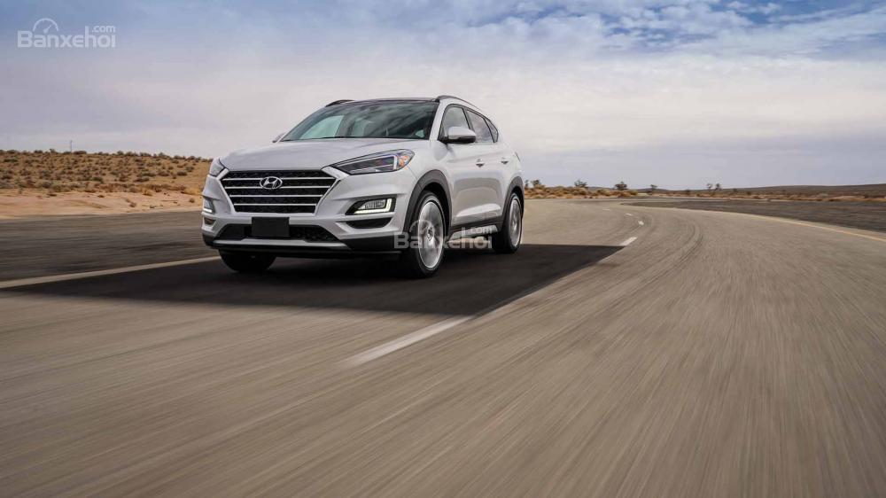 Hyundai Tucson 2019 - Lựa chọn crossover "đáng đồng tiền bát gạo" nhờ hàng loạt cải tiến mới Hyundai Tucson 2019 - Lựa chọn crossover "đáng đồng tiền bát gạo" nhờ hàng loạt cải tiến mới.