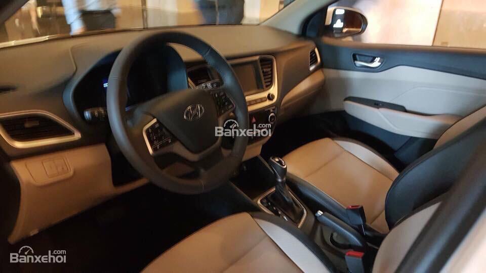 Hyundai Trường Chinh - bán Hyundai Accent 2018, hỗ trợ trả góp lãi suất thấp. Giao xe tháng 5. Liên hệ: 0938.878.099-6 Hyundai Trường Chinh - bán Hyundai Accent 2018, hỗ trợ trả góp lãi suất thấp. Giao xe tháng 5. Liên hệ: 0938.878.099-6