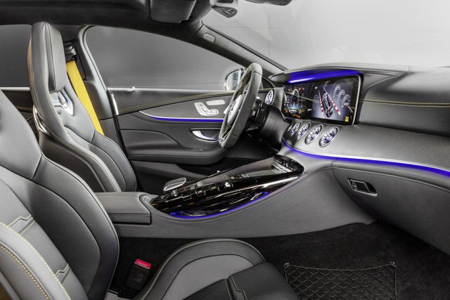 20180509092633125343 43f9 Mercedes AMG GT Coupe giới thiệu thêm phiên bản Edition 1 hấp dẫn