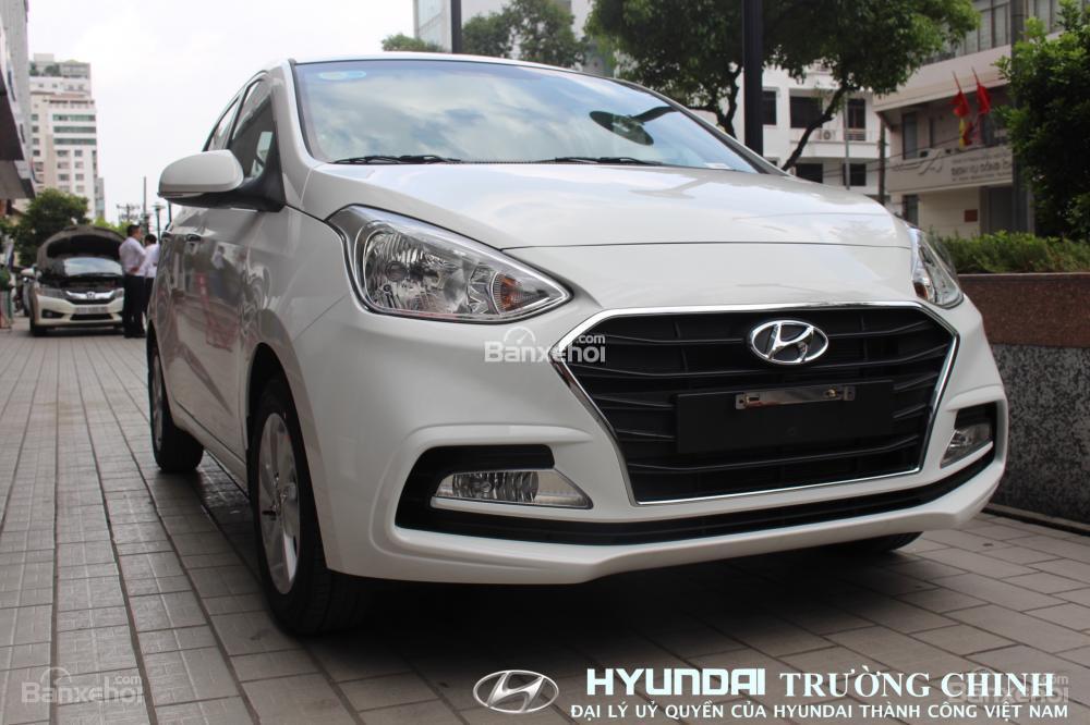 Showroom Hyundai Quận 4- Tân Bình bán Hyundai Grand i10 Sedan 2018. Bán trả góp từ 100 - 120 triệu-1 Showroom Hyundai Quận 4- Tân Bình bán Hyundai Grand i10 Sedan 2018. Bán trả góp từ 100 - 120 triệu-1
