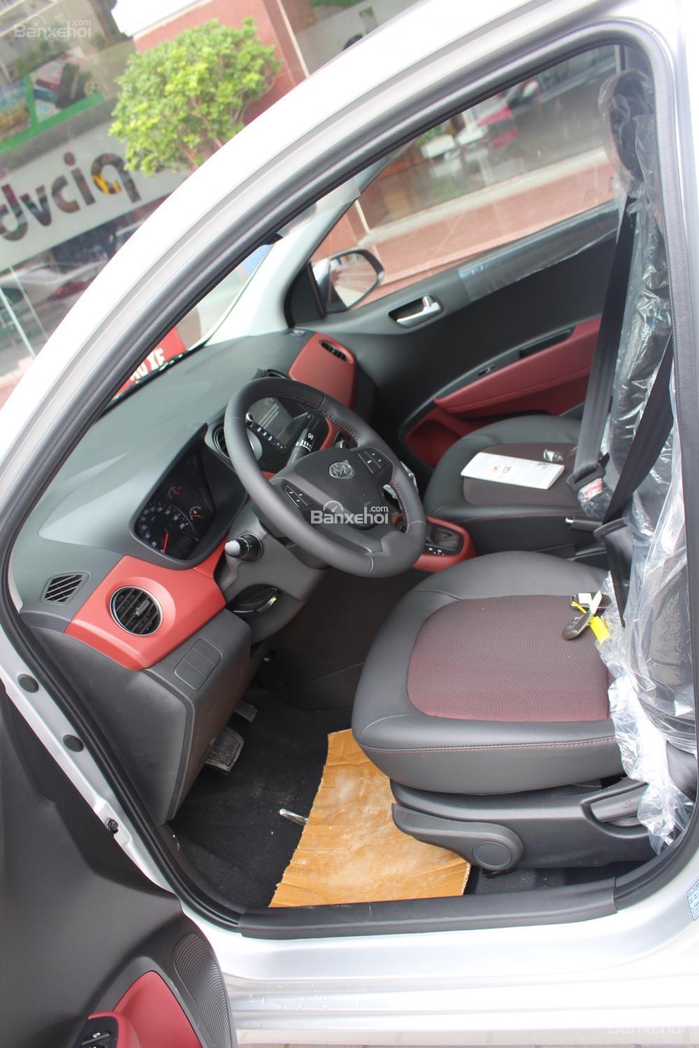 Showroom Hyundai Quận 4- Tân Bình bán Hyundai Grand i10 Sedan 2018. Bán trả góp từ 100 - 120 triệu-4 Showroom Hyundai Quận 4- Tân Bình bán Hyundai Grand i10 Sedan 2018. Bán trả góp từ 100 - 120 triệu-4