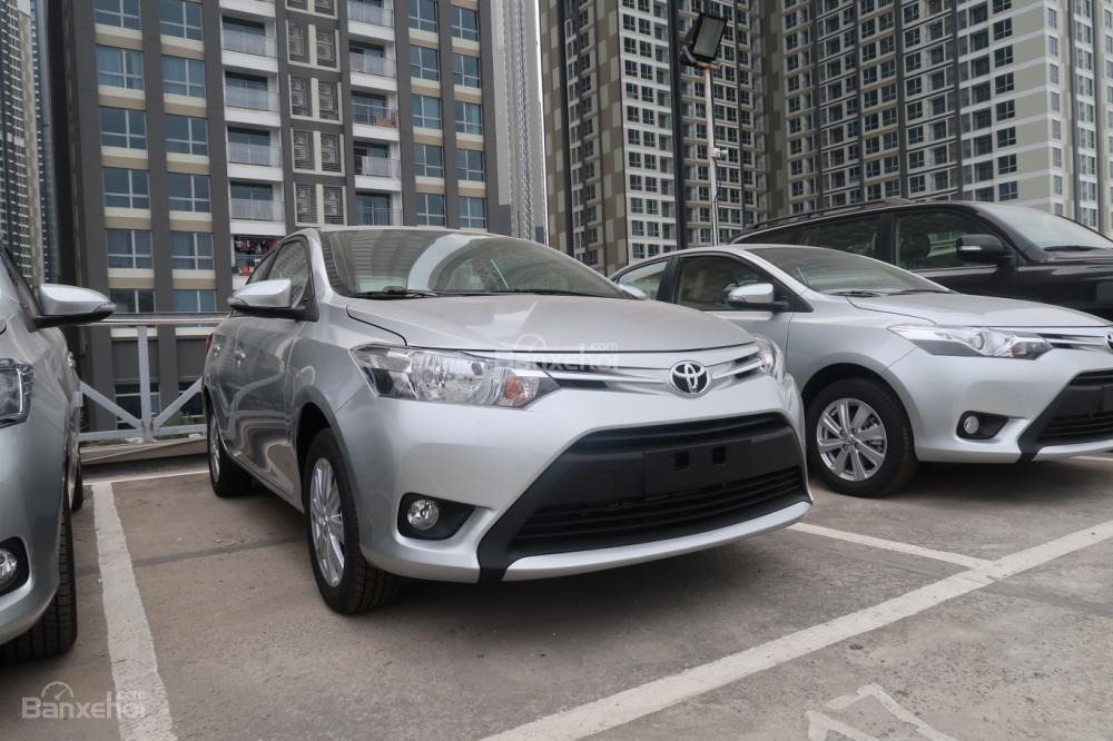 Bán xe Vios E 2018, màu nâu, tháng 7/2018, tặng BH / DVD, camera-7 Bán xe Vios E 2018, màu nâu, tháng 7/2018, tặng BH / DVD, camera-7