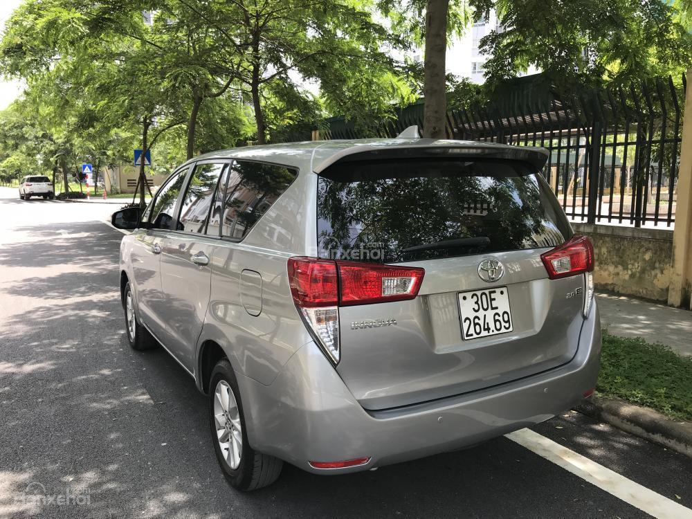 Xe Innova E model 2017 mầu bạc số sàn 2.0-2 Xe Innova E model 2017 mầu bạc số sàn 2.0-2