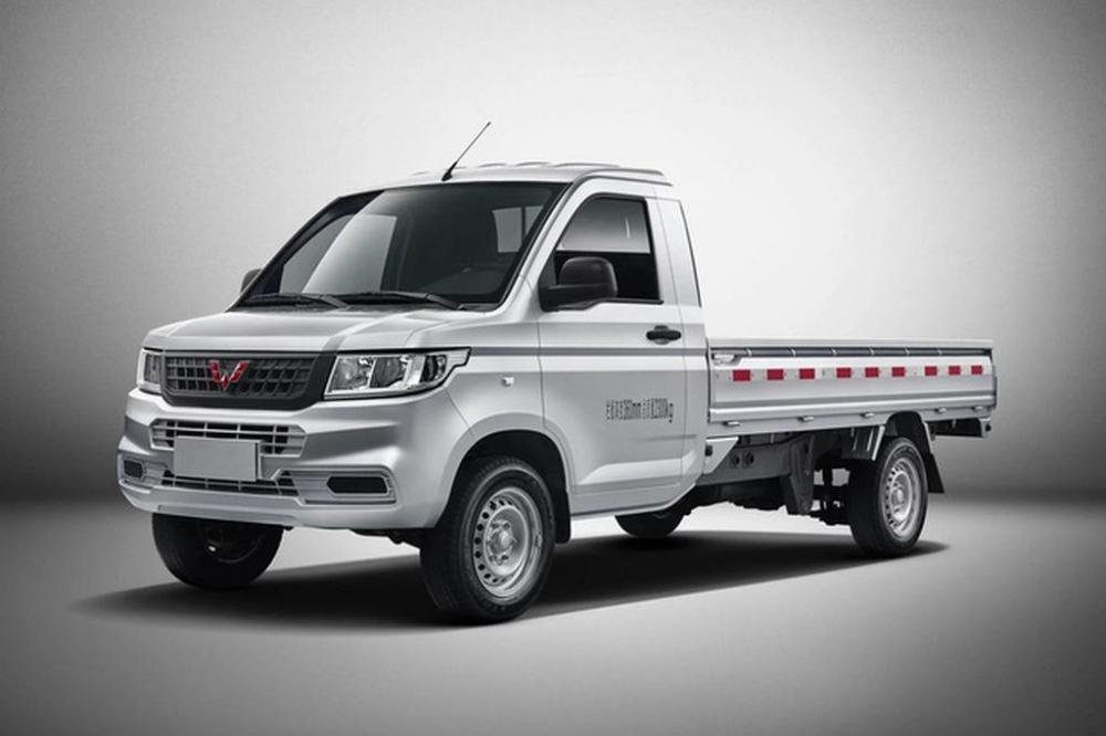 Ngắm bán tải Trung Quốc Rong Guang, giá chỉ 150 triệu đồng.