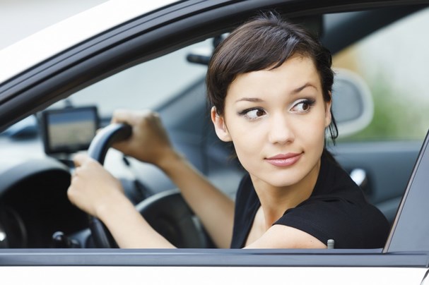 5 kỹ năng quan sát đảm bảo lái xe ô tô an toàn 5.
