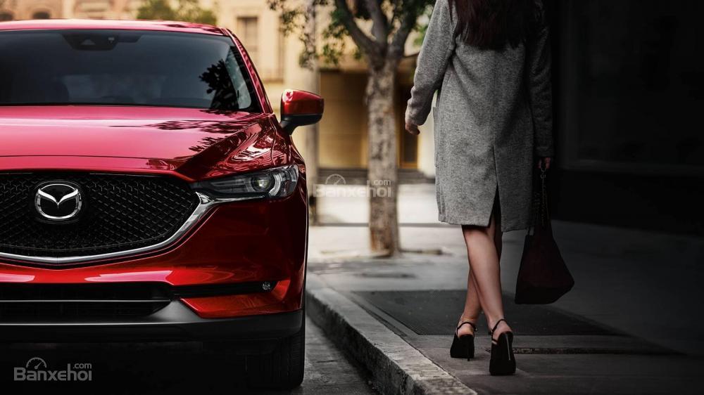 Top xe crossover bán chạy tháng 9: Honda CR-V trở lại, Mazda CX-5 thất thế - Ảnh 1.