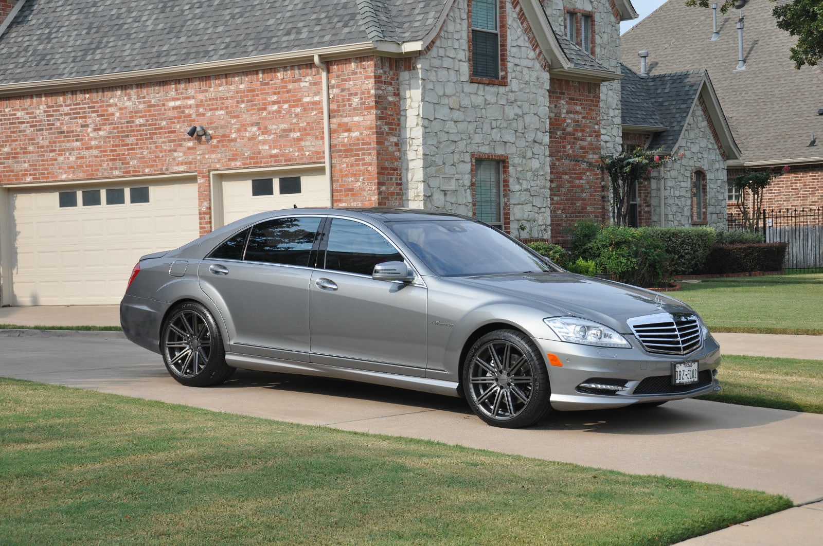 Top xe sang cũ giá rẻ đáng để mua: Có Audi A8 6 Mercedes S550 (W221)