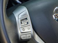 Đánh giá xe Nissan X-Trail 2016 có các phím tiện ích mạ bạc rất sang trọng 1.