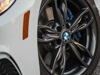 Đánh giá xe BMW 2-Series 2017: La-zăng 5 chấu kép với bản BMW M240i.
