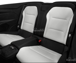 Đánh giá xe Chevrolet Camaro 2017 về không gian ghế ngồi a5