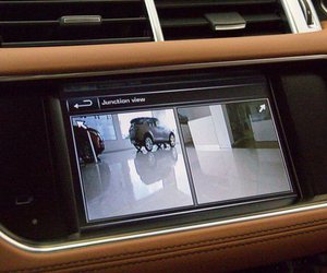 Land Rover Range Rover Sport 2017: Màn hình cảm ứng 8 inch hiện đại 14659