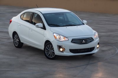 Giá xe Mitsubishi Attrage 2018 mới nhất 1 Giá xe Mitsubishi Attrage 2018 mới nhất a1