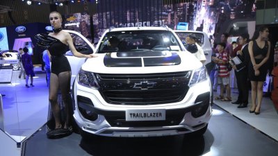Giá xe Chevrolet Trailblazer 2018 mới nhất Giá xe Chevrolet Trailblazer 2018 mới nhất 1