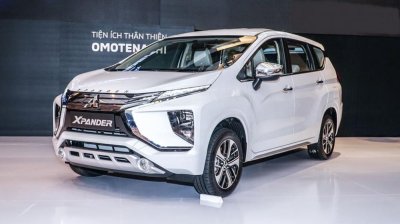 Giá xe Mitsubishi Triton Xpander mới nhất tháng 12/2018 Giá xe Mitsubishi Triton Xpander mới nhất tháng 12/2018.