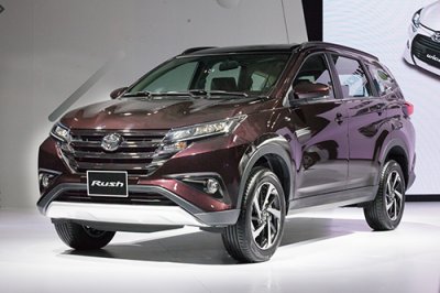 Bảng giá bán xe Toyota Rush cập nhật tháng 12/2018 Bảng giá bán xe Toyota Rush cập nhật tháng 12/2018.