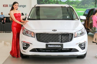 Kia Sedona Kia Sedona.