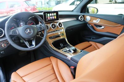 Giá xe Mercedes-Benz GLC250 3 Giá xe Mercedes-Benz GLC250 a3